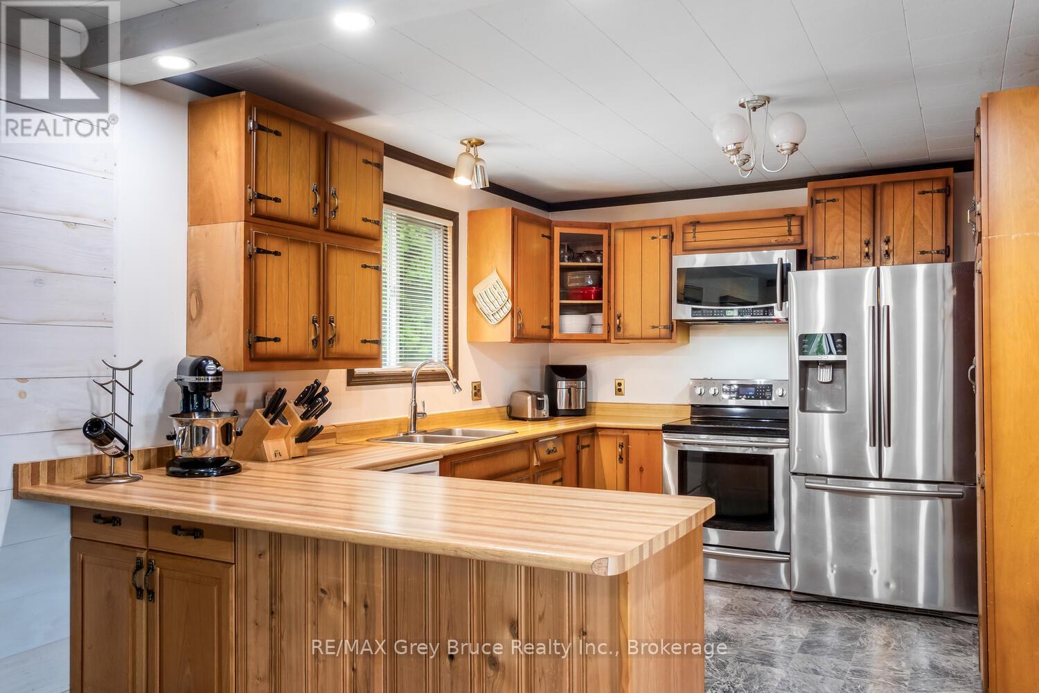 68 Tamarac Road, Northern Bruce Peninsula, Ontario  N0H 2M0 - Photo 15 - X13246252