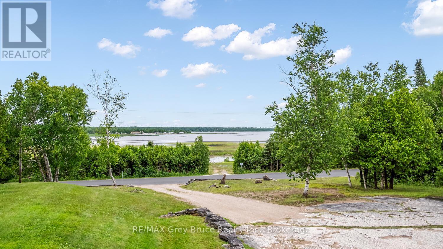 68 Tamarac Road, Northern Bruce Peninsula, Ontario  N0H 2M0 - Photo 3 - X13246252