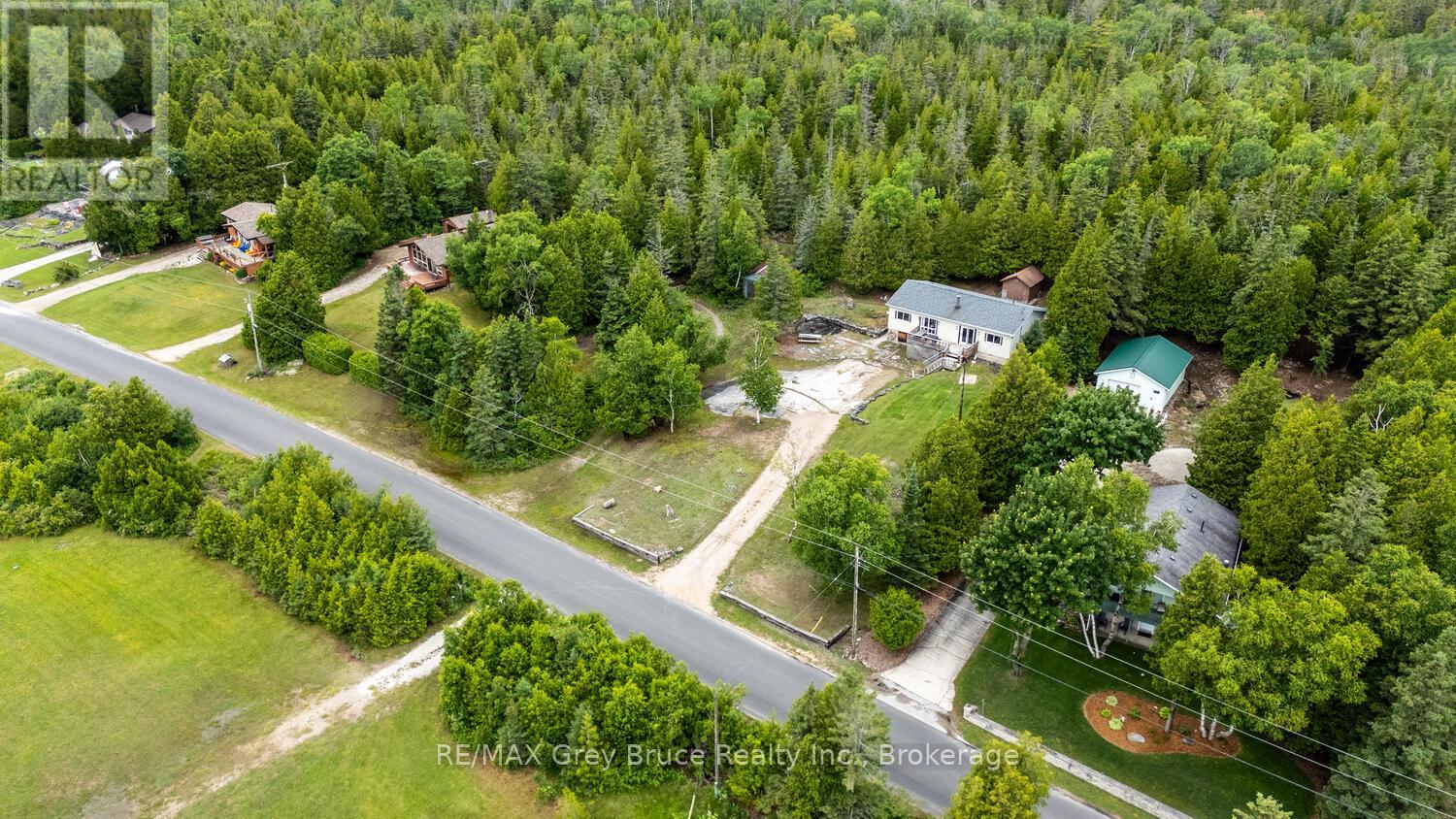 68 Tamarac Road, Northern Bruce Peninsula, Ontario  N0H 2M0 - Photo 36 - X13246252