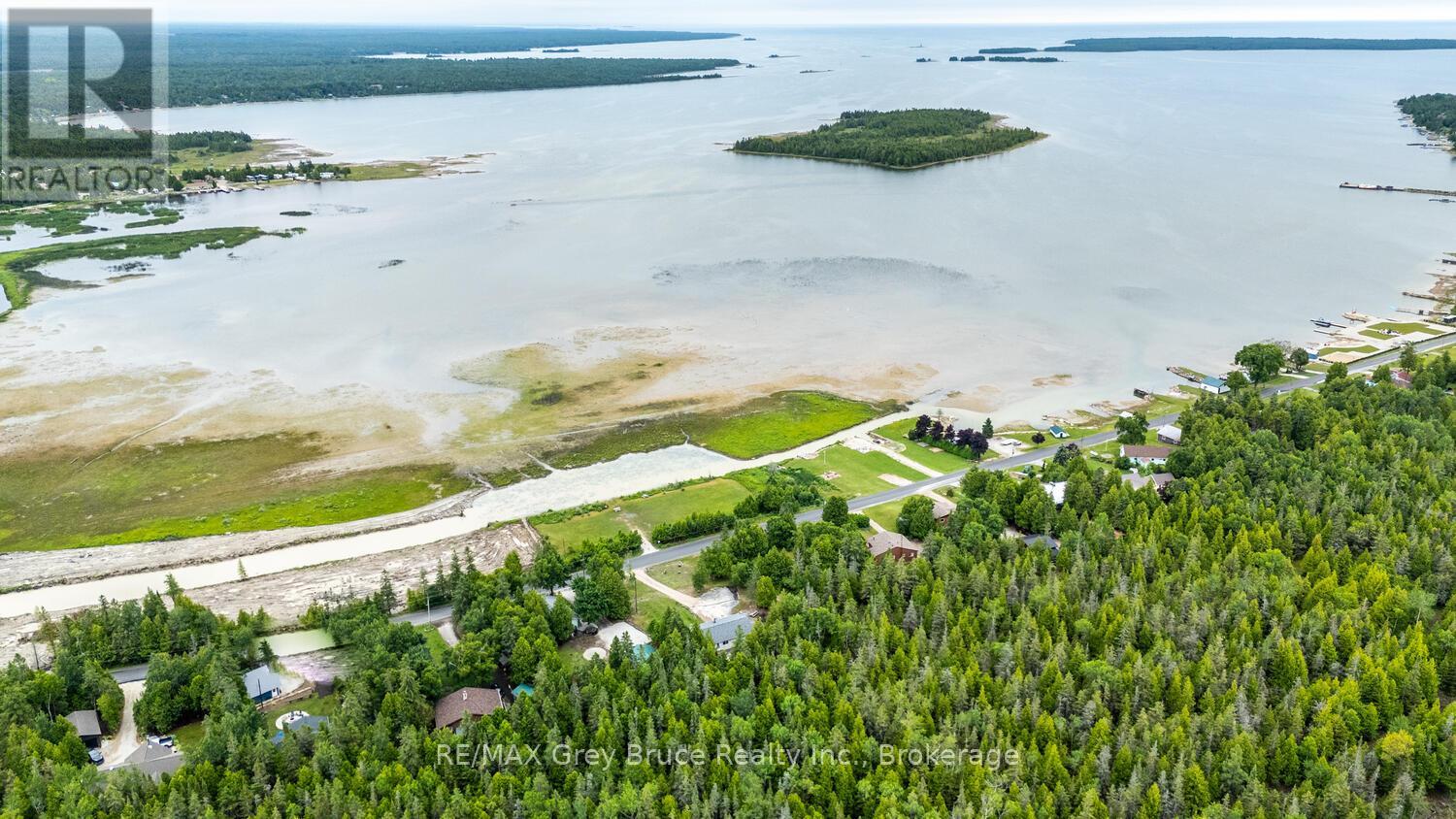 68 Tamarac Road, Northern Bruce Peninsula, Ontario  N0H 2M0 - Photo 37 - X13246252