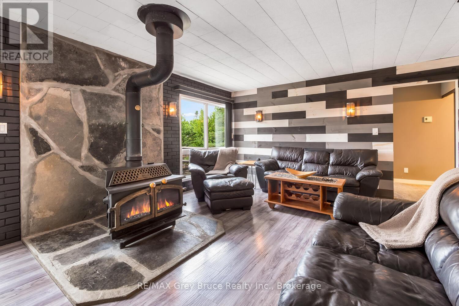68 Tamarac Road, Northern Bruce Peninsula, Ontario  N0H 2M0 - Photo 9 - X13246252