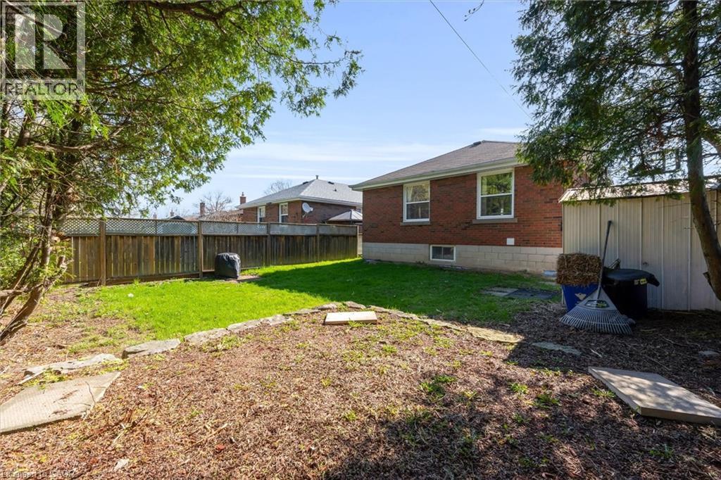 406 East 43rd Street, Hamilton, Ontario  L8T 3E3 - Photo 37 - 40836962