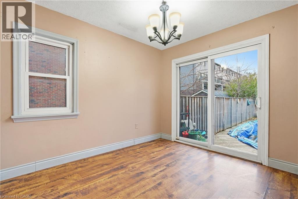 549 Weber Street E, Kitchener, Ontario  N2H 1E9 - Photo 5 - 40836917