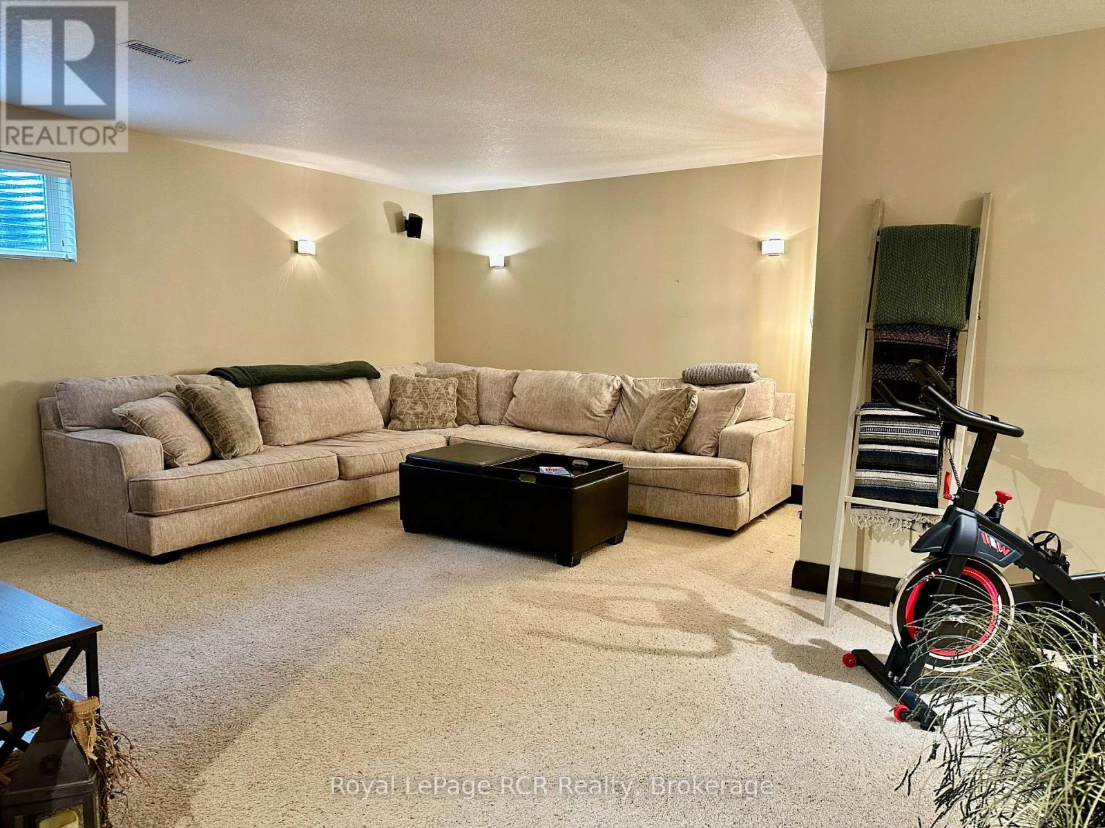 241 4th Street Crescent, Hanover, Ontario  N4N 3S9 - Photo 40 - X13246388