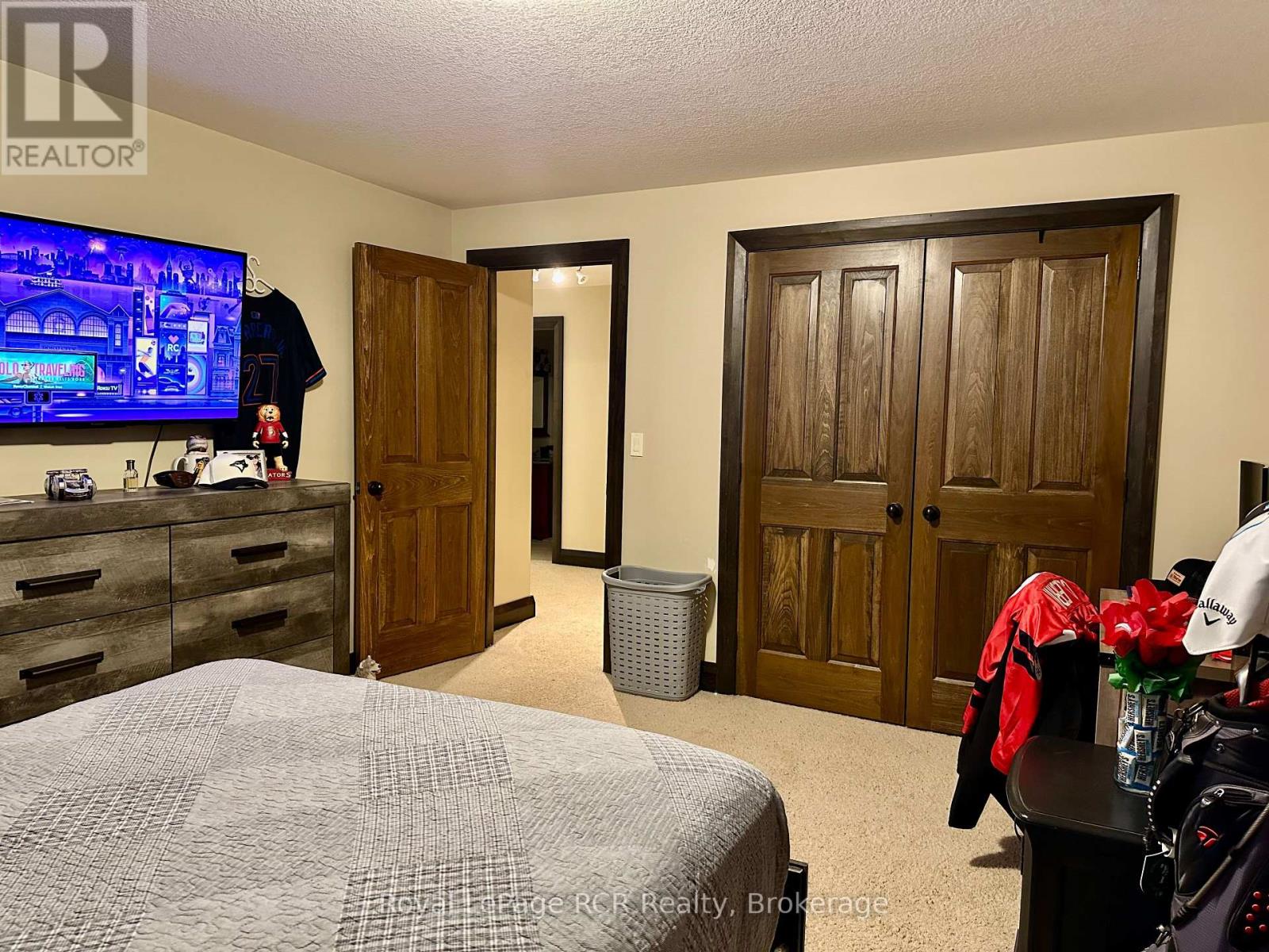 241 4th Street Crescent, Hanover, Ontario  N4N 3S9 - Photo 44 - X13246388