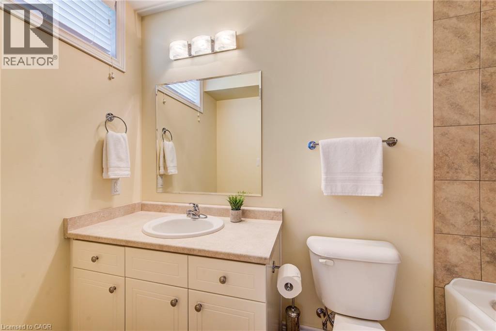 355 Woodstock Street S, Tavistock, Ontario  N0B 2R0 - Photo 36 - 40833529