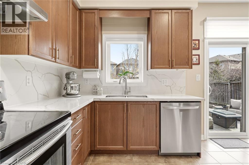 3133 Hiram Terrace, Oakville, Ontario  L6M 0P7 - Photo 7 - 40836993