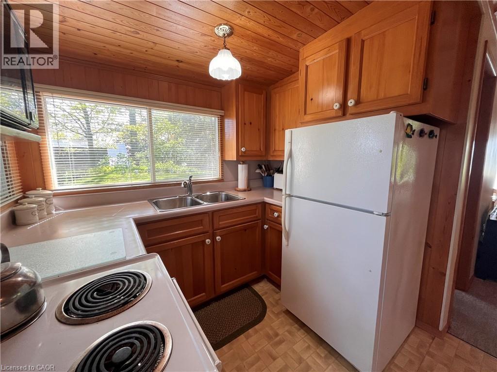 689 Sandy Bay Road, Dunnville, Ontario  N1A 2W6 - Photo 16 - 40836862