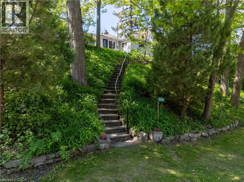 689 Sandy Bay Road, Dunnville, Ontario  N1A 2W6 - Photo 3 - 40836862