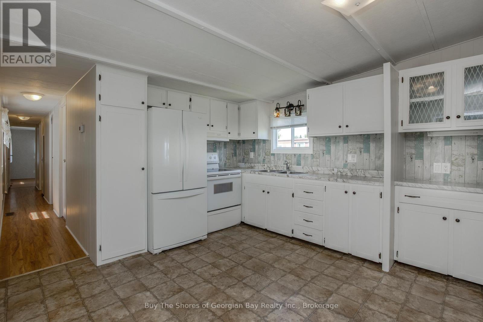 10 Maple Lane, Midland, Ontario  L4R 0B9 - Photo 5 - S13247166