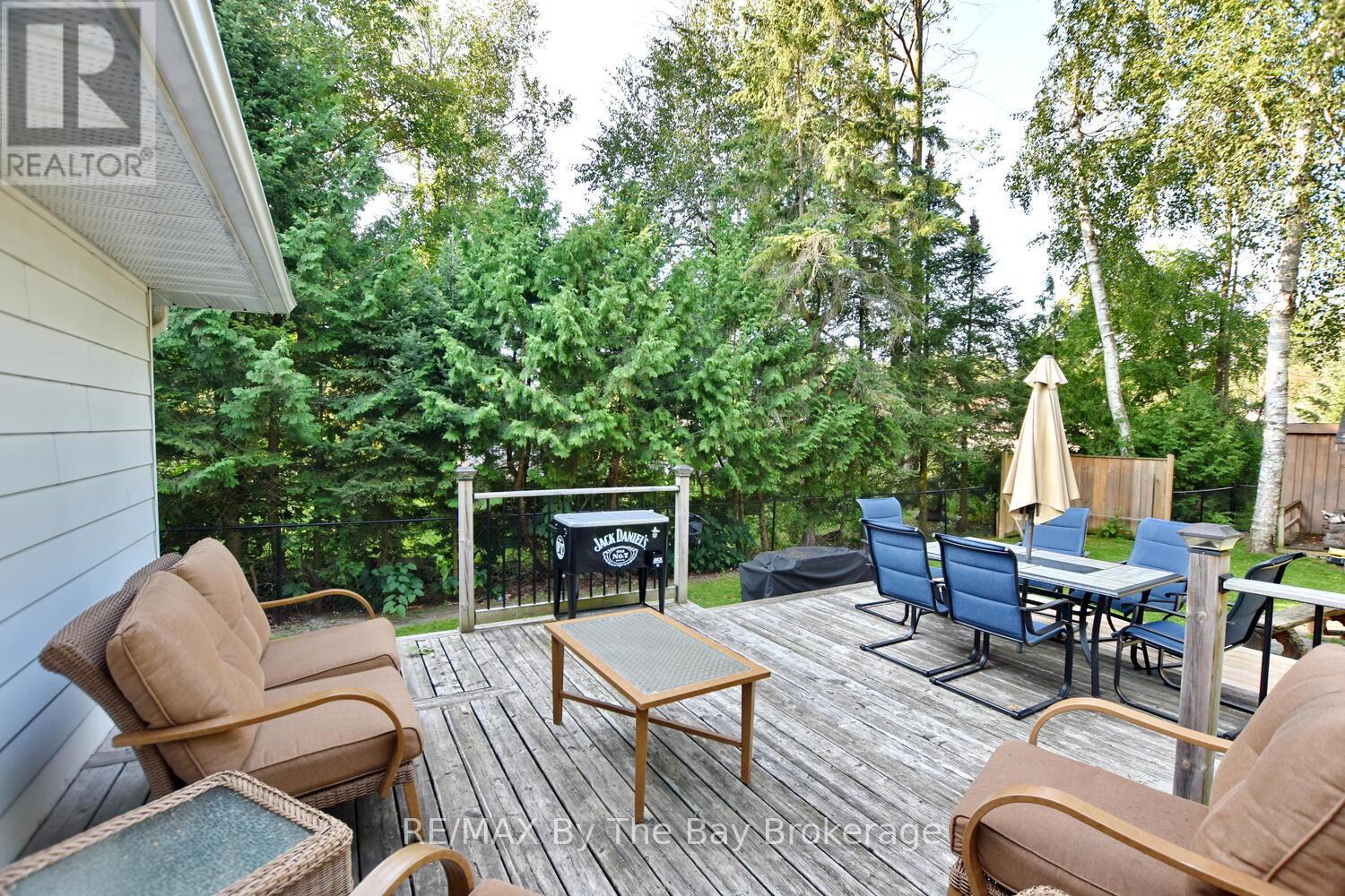 60 57th Street S, Wasaga Beach, Ontario  L9Z 1W5 - Photo 24 - S13247234
