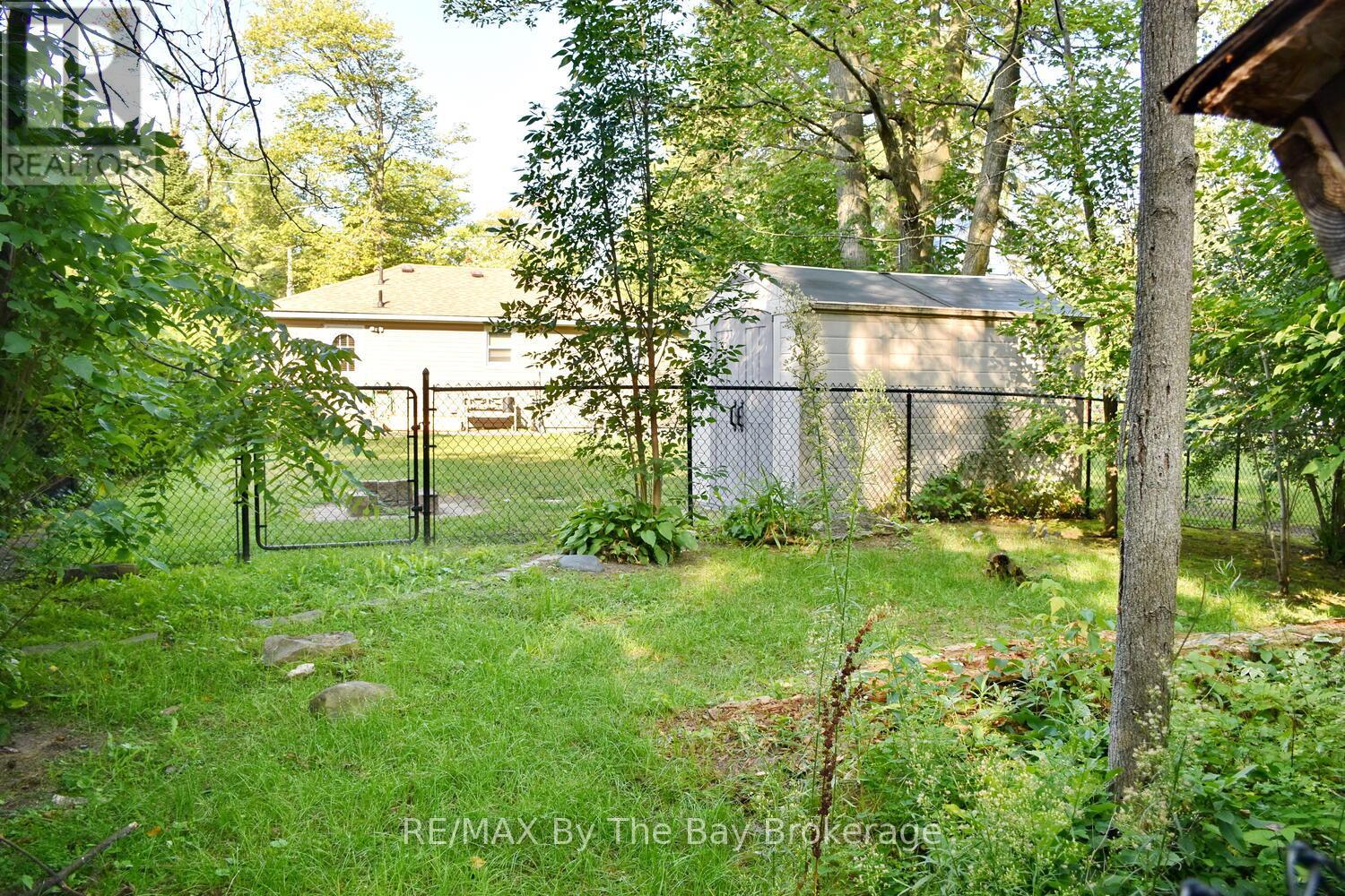 60 57th Street S, Wasaga Beach, Ontario  L9Z 1W5 - Photo 30 - S13247234