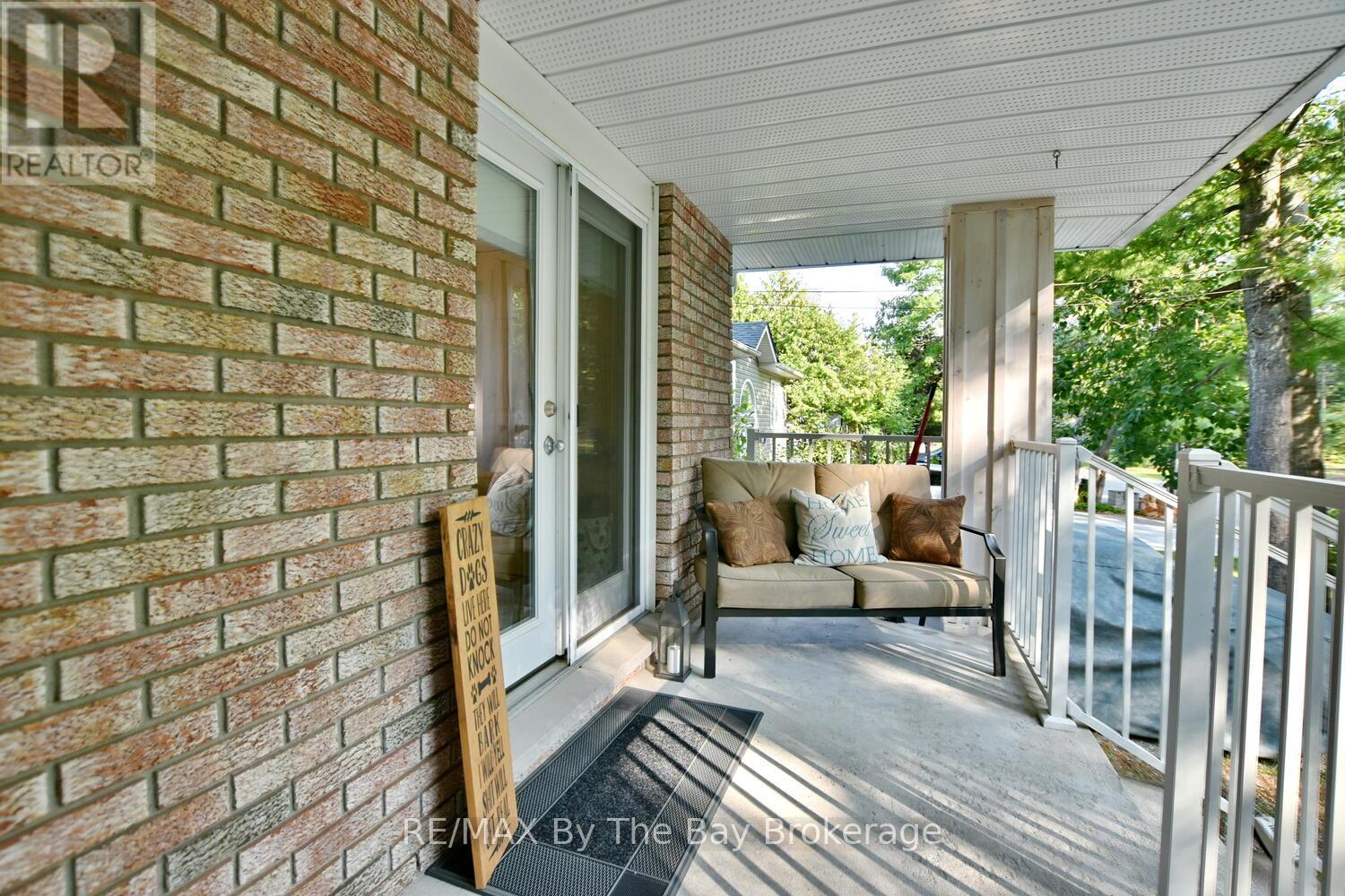 60 57th Street S, Wasaga Beach, Ontario  L9Z 1W5 - Photo 6 - S13247234