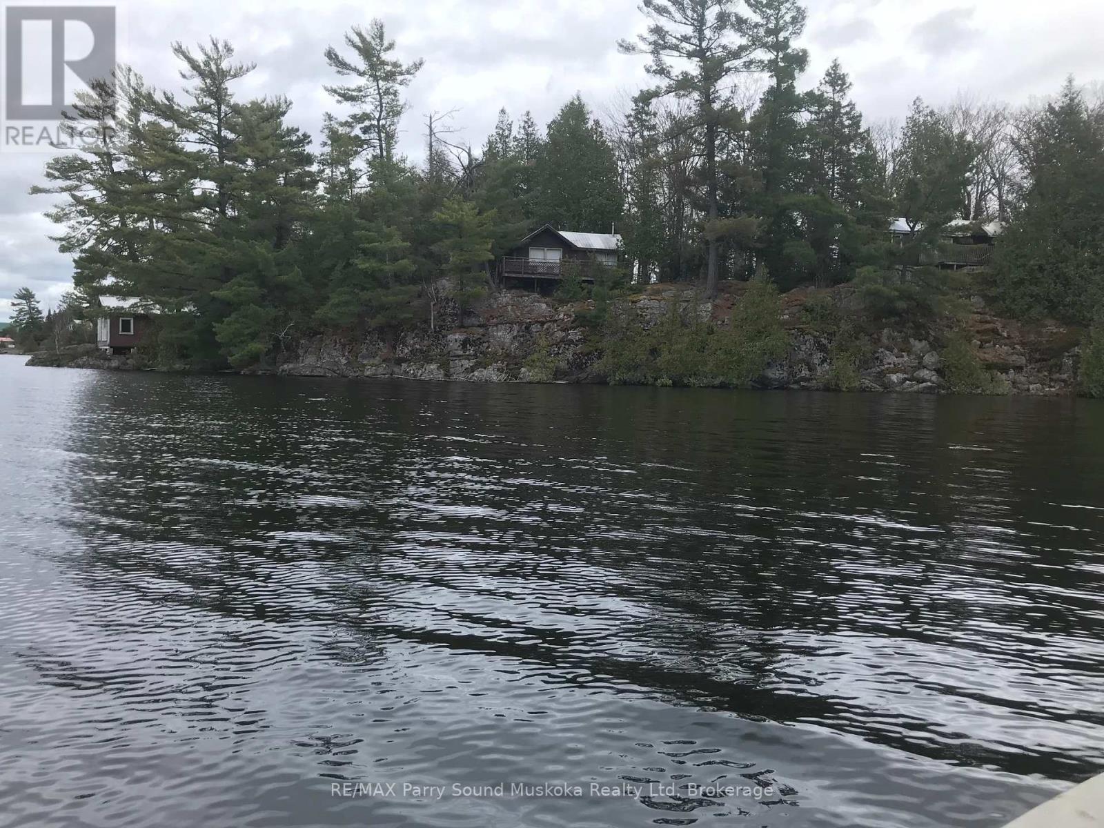 66e Pickerel River, Parry Sound Remote Area, Ontario  P0G 1J0 - Photo 3 - X13247016
