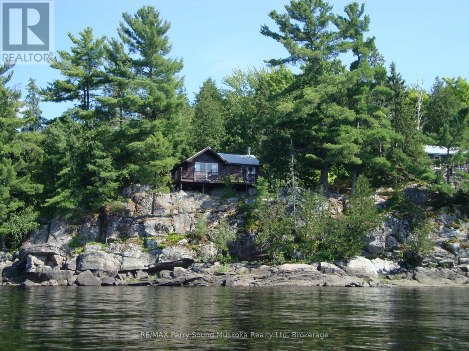 66e Pickerel River, Parry Sound Remote Area, Ontario  P0G 1J0 - Photo 4 - X13247016