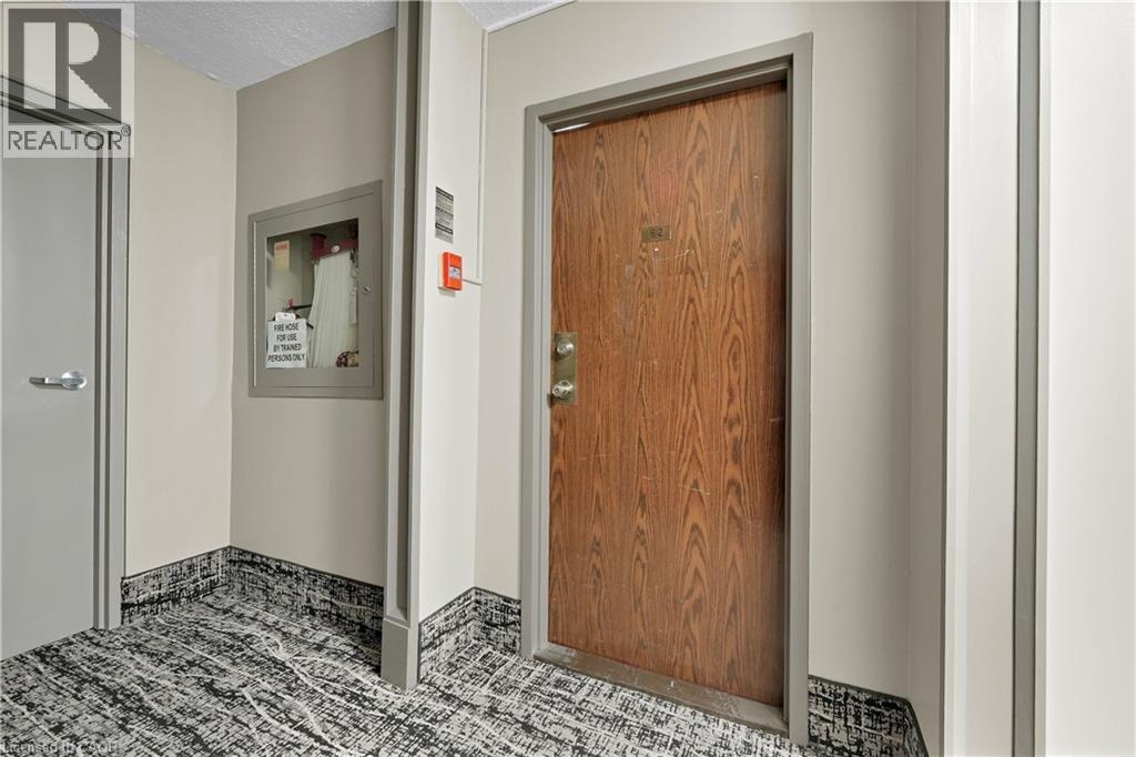 25 Kensington Road Unit# 1612, Brampton, Ontario  L6T 3W8 - Photo 5 - 40837047