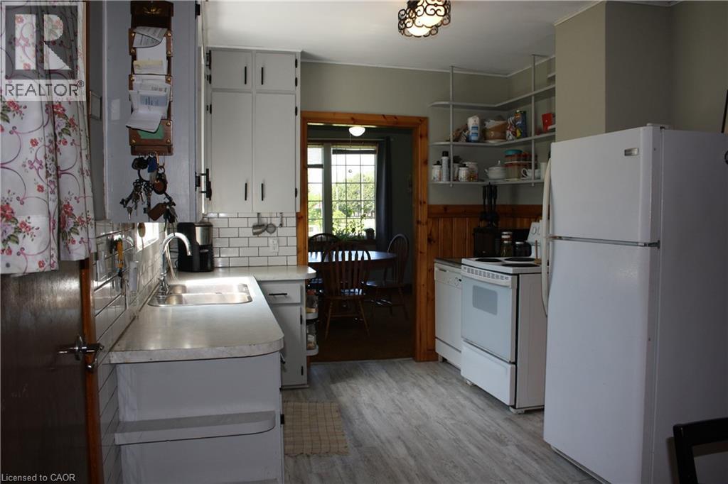 11519 522 Highway, Parry Sound, Ontario  P0H 1Y0 - Photo 14 - 40834919