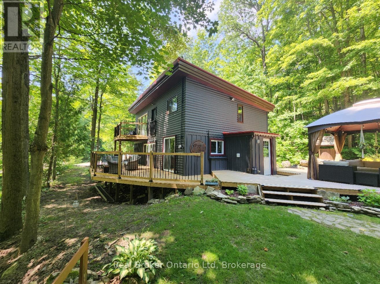 12 7th Avenue, South Bruce Peninsula, Ontario  N0H 2T0 - Photo 4 - X13247290