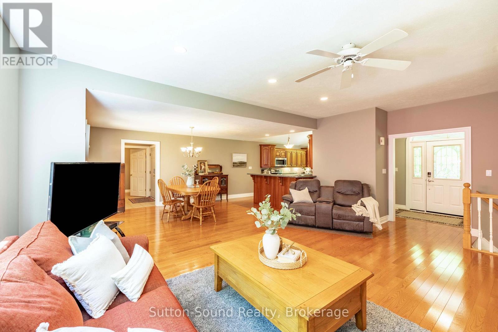318761 Grey 1 Road, Georgian Bluffs, Ontario  N4K 5N4 - Photo 8 - X13247348