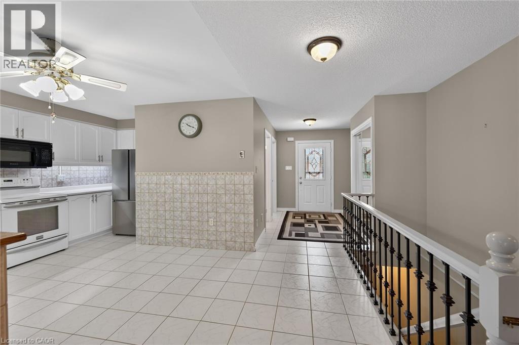 30 Braemar Avenue Unit# 34, Caledonia, Ontario  N3W 2M1 - Photo 12 - 40837016