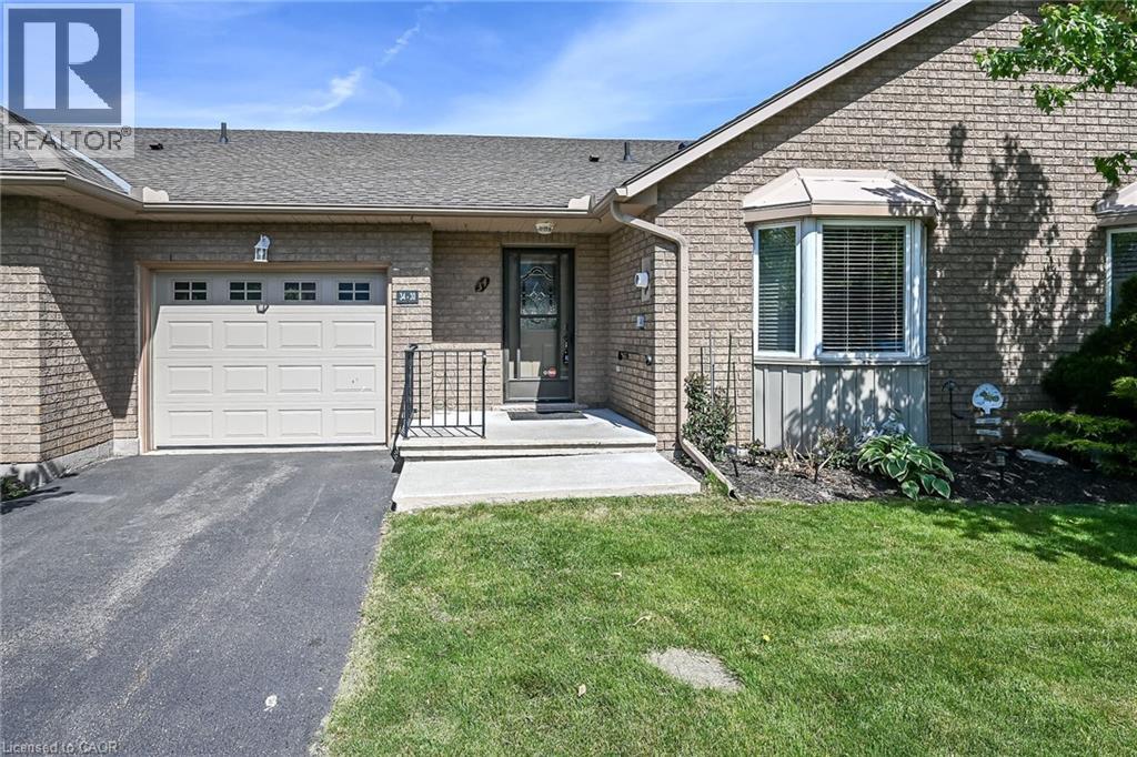 30 Braemar Avenue Unit# 34, Caledonia, Ontario  N3W 2M1 - Photo 2 - 40837016