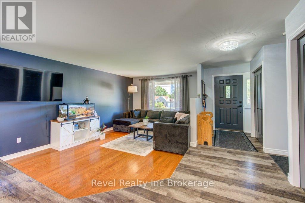 355 Oxford Avenue, Ingersoll, Ontario  N5C 3H5 - Photo 5 - X13247676