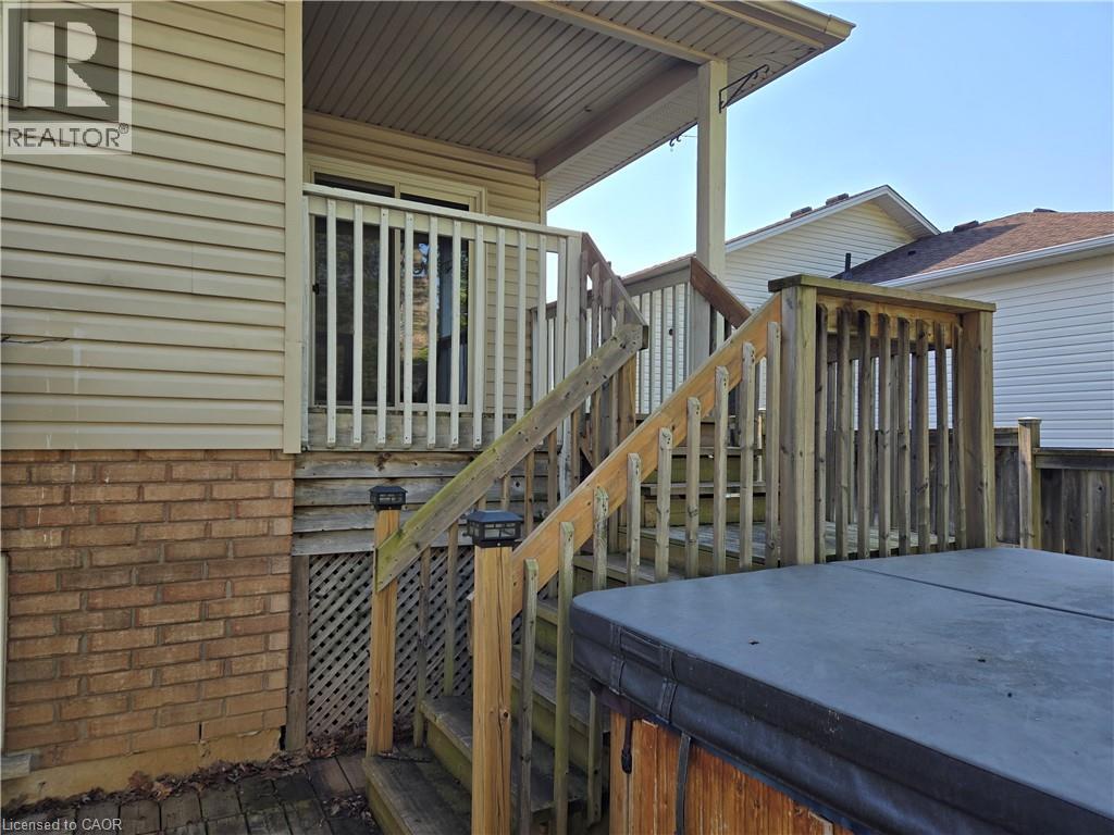 73 Foxtail Avenue, Welland, Ontario  L3C 7J6 - Photo 7 - 40837134