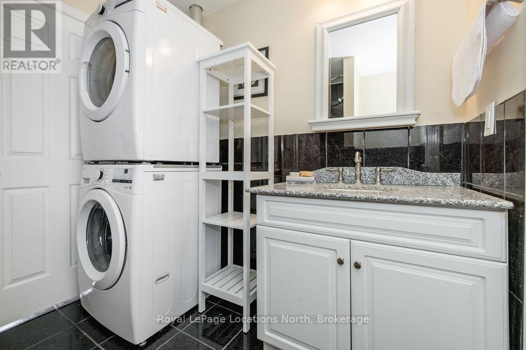 3934 Lakeview Road, Innisfil, Ontario  L9S 2V5 - Photo 21 - N13247804