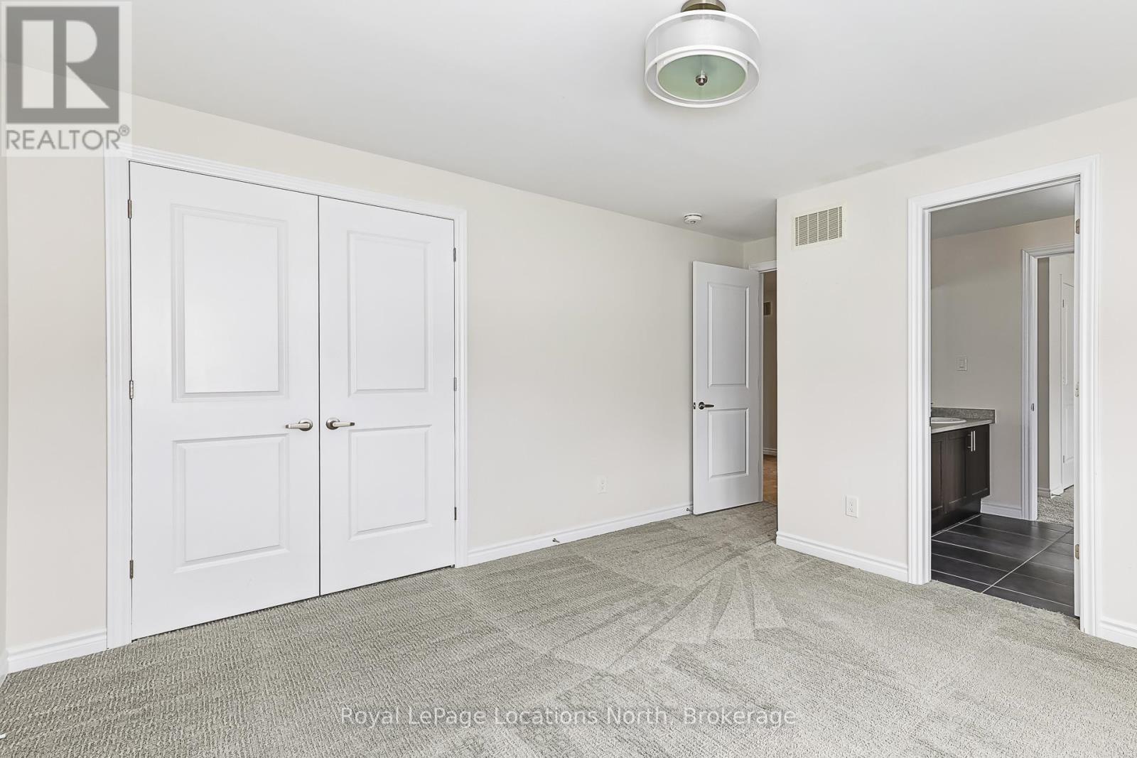 137 Allegra Drive, Wasaga Beach, Ontario  L9Z 0H6 - Photo 28 - S13247916