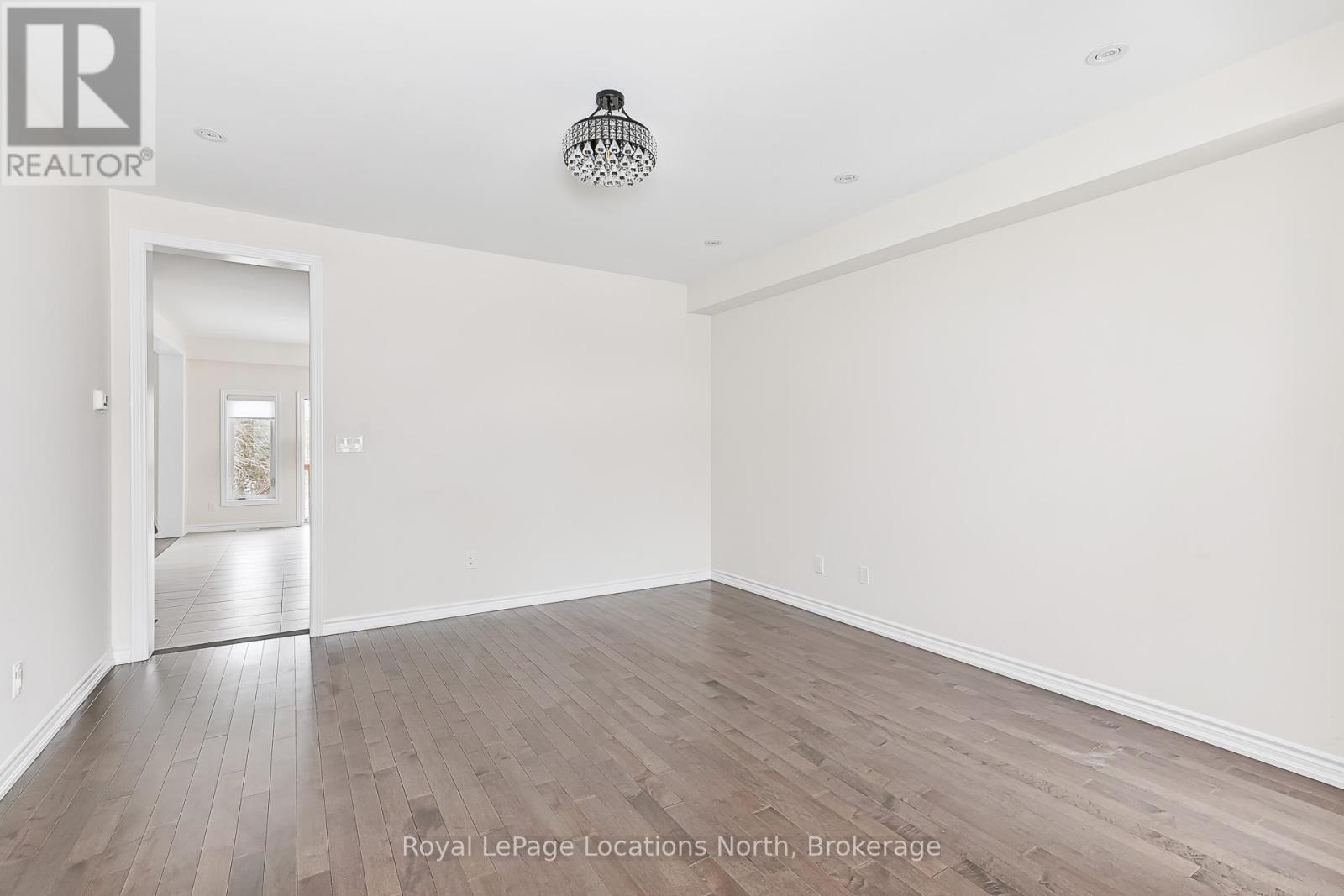 137 Allegra Drive, Wasaga Beach, Ontario  L9Z 0H6 - Photo 6 - S13247916