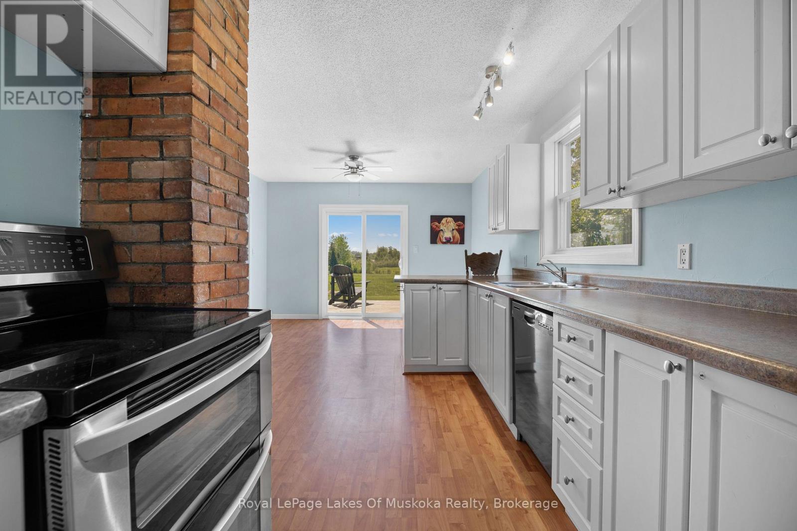 2565 South Horn Lk Road, Magnetawan, Ontario  P0A 1C0 - Photo 6 - X13247766