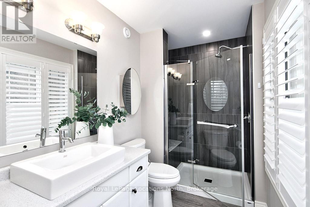 17 Elgin Street S, Blue Mountains, Ontario  N0H 2P0 - Photo 3 - X13247884