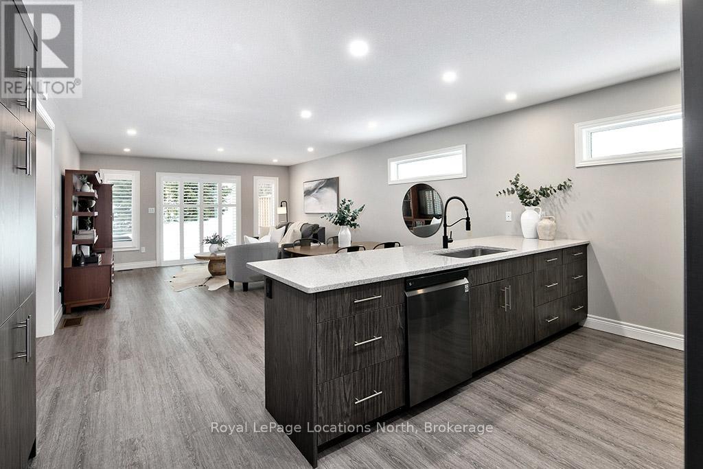 17 Elgin Street S, Blue Mountains, Ontario  N0H 2P0 - Photo 4 - X13247884