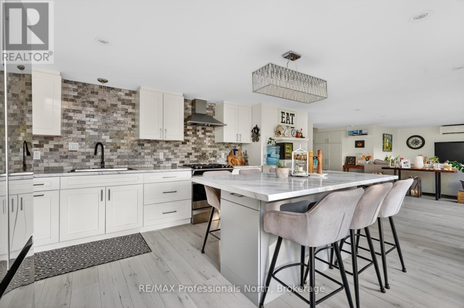 1086 Providence Drive, Algonquin Highlands, Ontario  K0M 1S0 - Photo 9 - X13247990
