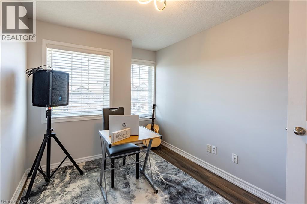 18 Madeleine Street, Kitchener, Ontario  N2R 1V5 - Photo 19 - 40836752