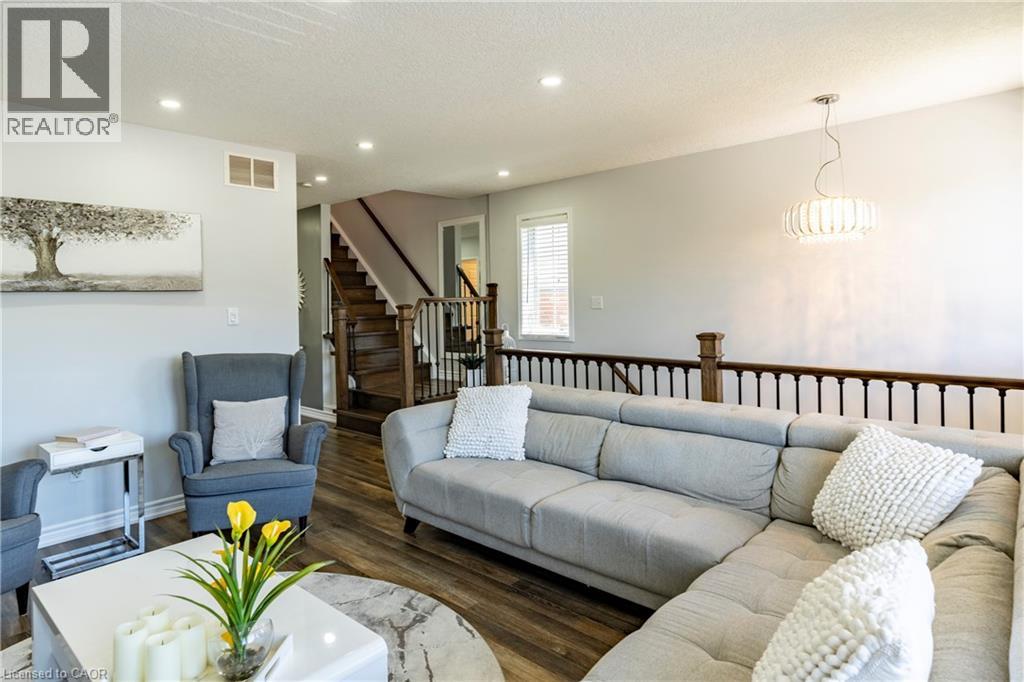 18 Madeleine Street, Kitchener, Ontario  N2R 1V5 - Photo 6 - 40836752