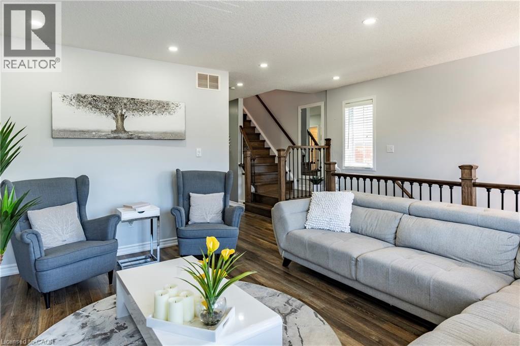 18 Madeleine Street, Kitchener, Ontario  N2R 1V5 - Photo 7 - 40836752
