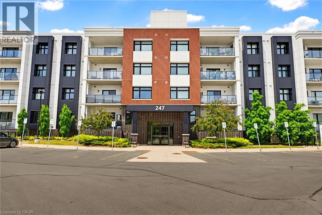 247 Grey Silo Road Unit# 102, Waterloo, Ontario  N2K 0G7 - Photo 2 - 40835057