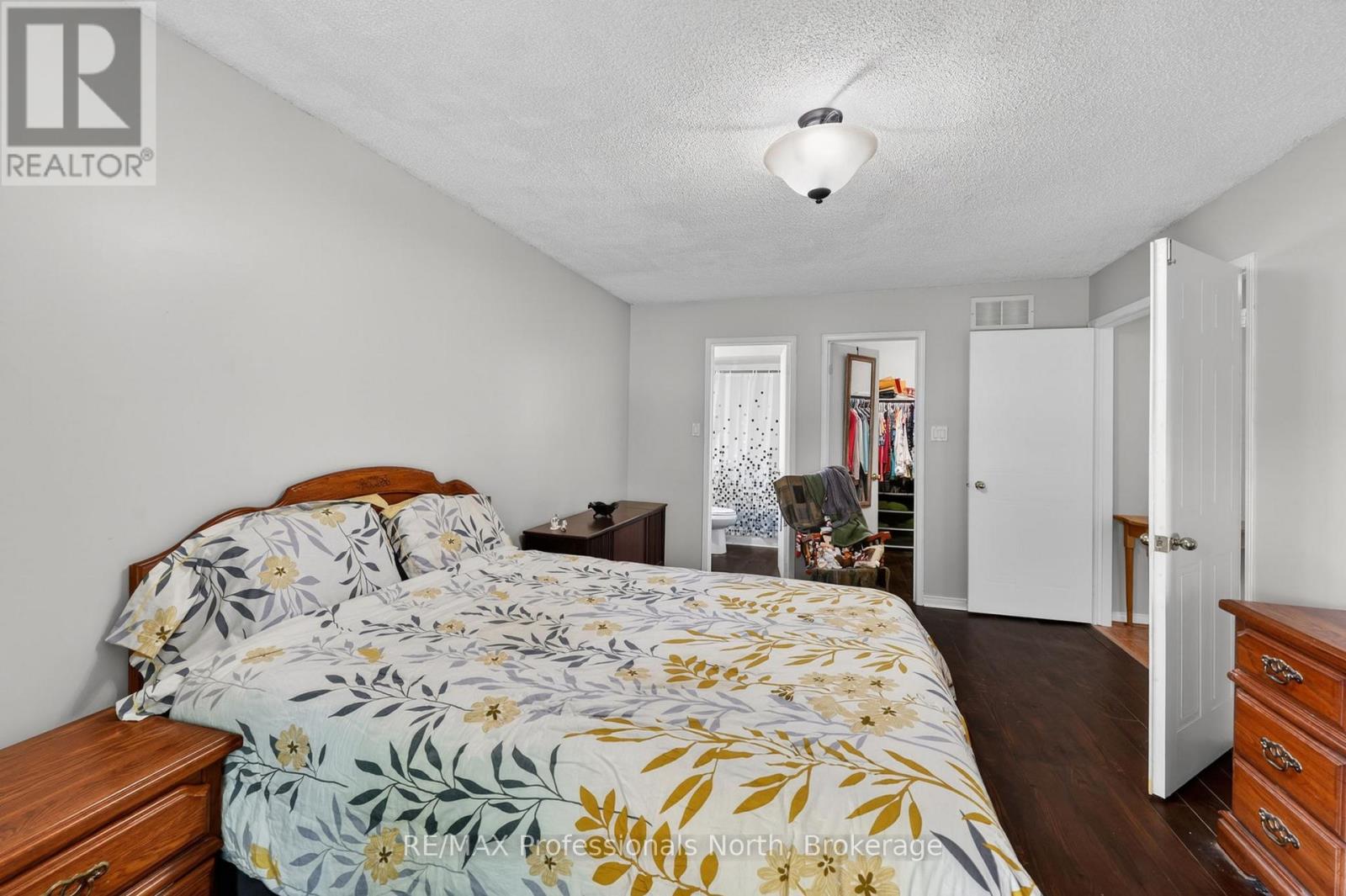 48 Fairway Crescent, Wasaga Beach, Ontario  L9Z 1B8 - Photo 18 - S13248010
