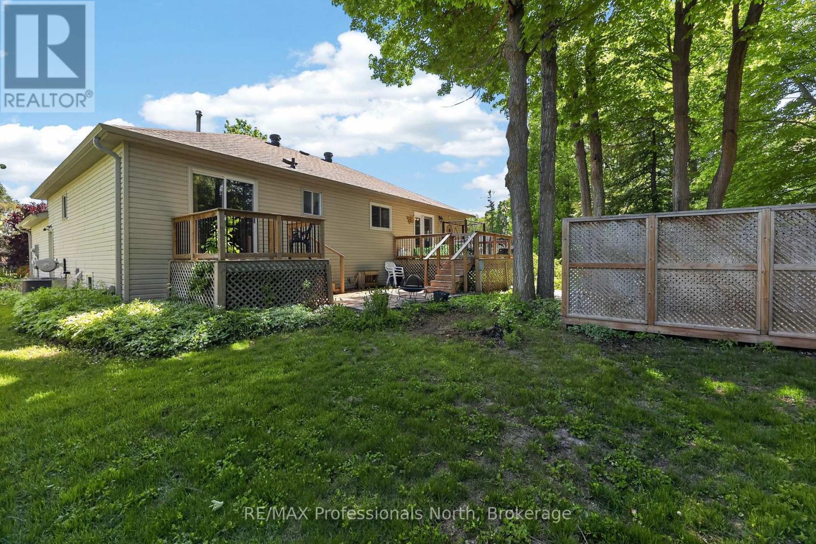 48 Fairway Crescent, Wasaga Beach, Ontario  L9Z 1B8 - Photo 27 - S13248010
