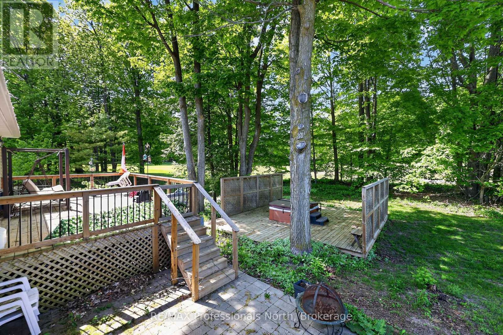 48 Fairway Crescent, Wasaga Beach, Ontario  L9Z 1B8 - Photo 31 - S13248010