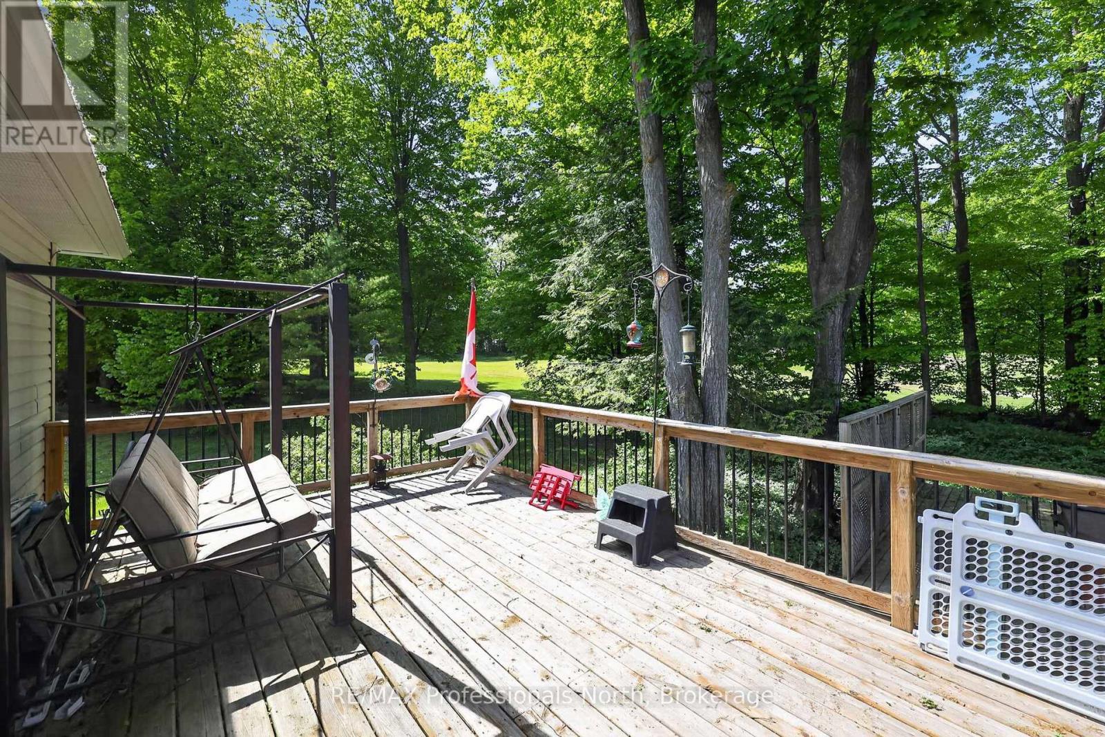 48 Fairway Crescent, Wasaga Beach, Ontario  L9Z 1B8 - Photo 33 - S13248010