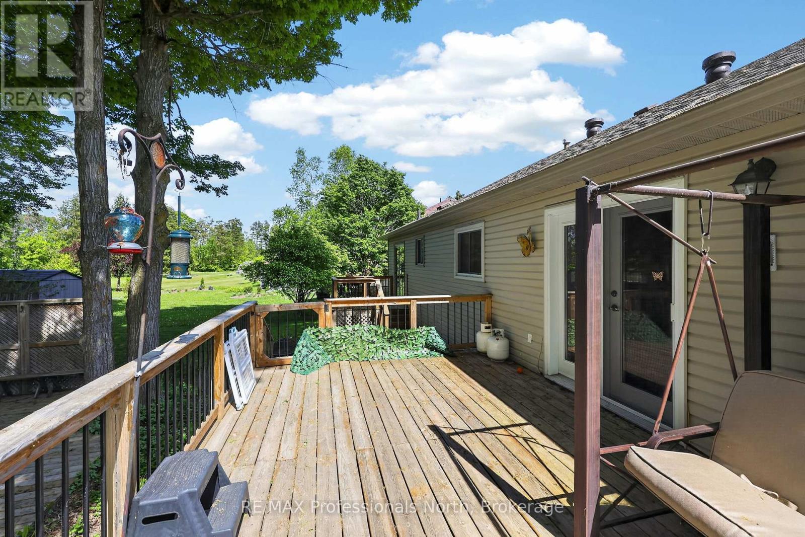 48 Fairway Crescent, Wasaga Beach, Ontario  L9Z 1B8 - Photo 34 - S13248010