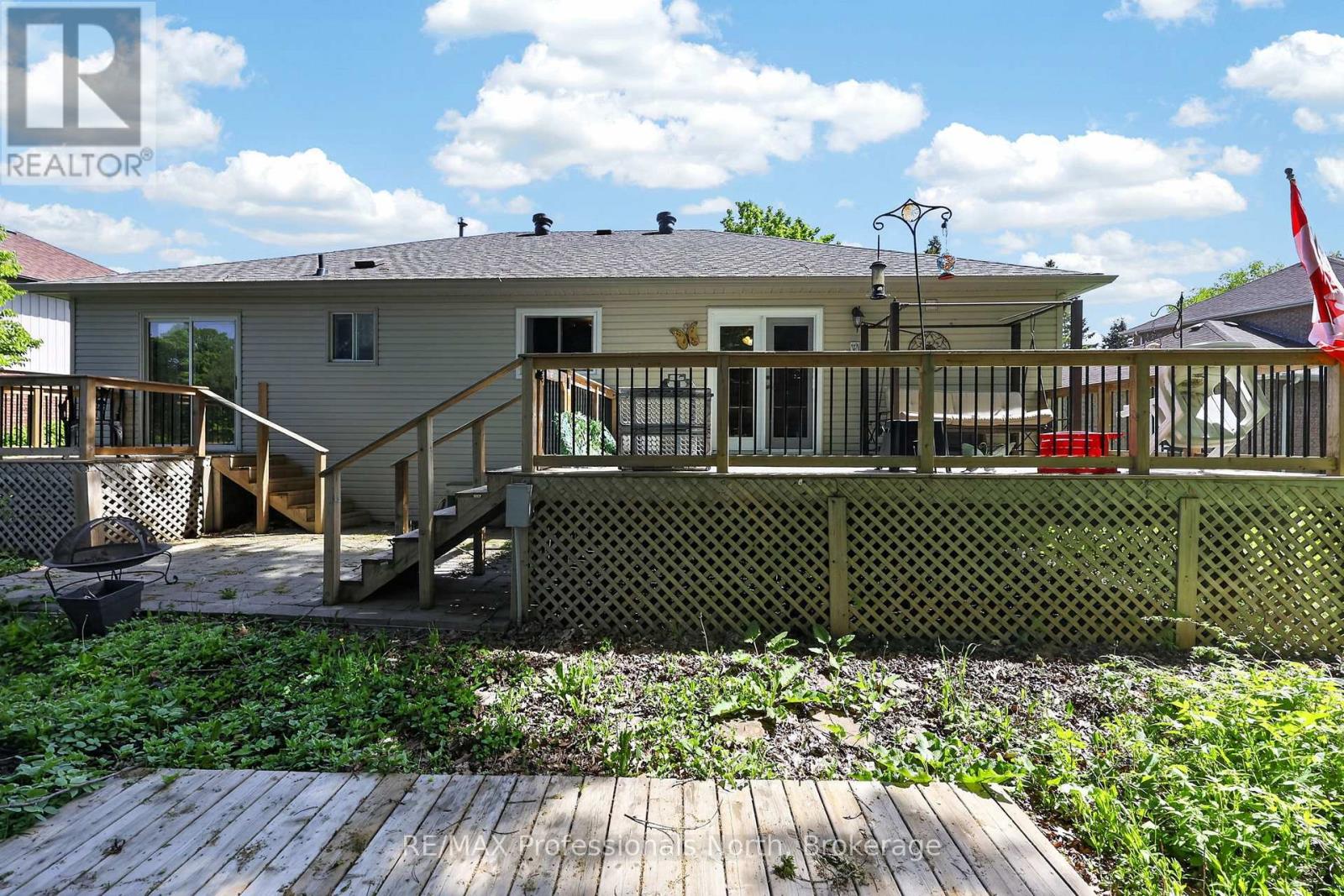 48 Fairway Crescent, Wasaga Beach, Ontario  L9Z 1B8 - Photo 36 - S13248010