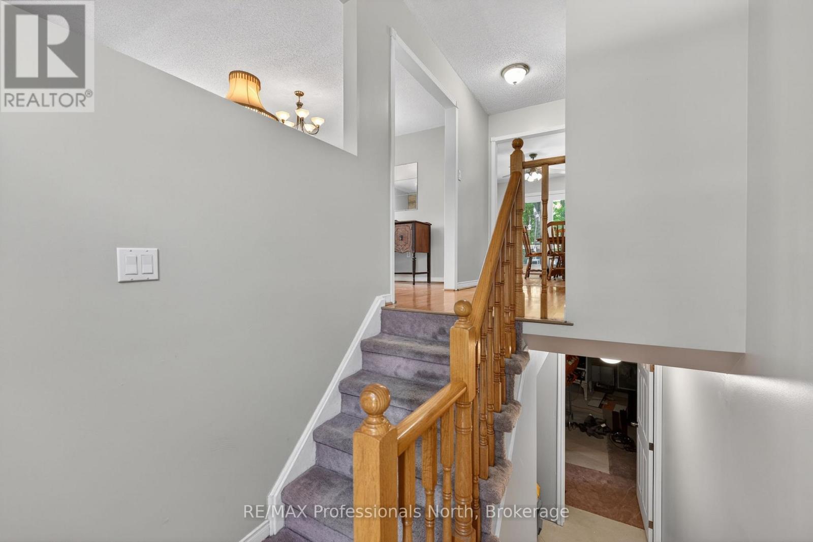 48 Fairway Crescent, Wasaga Beach, Ontario  L9Z 1B8 - Photo 7 - S13248010