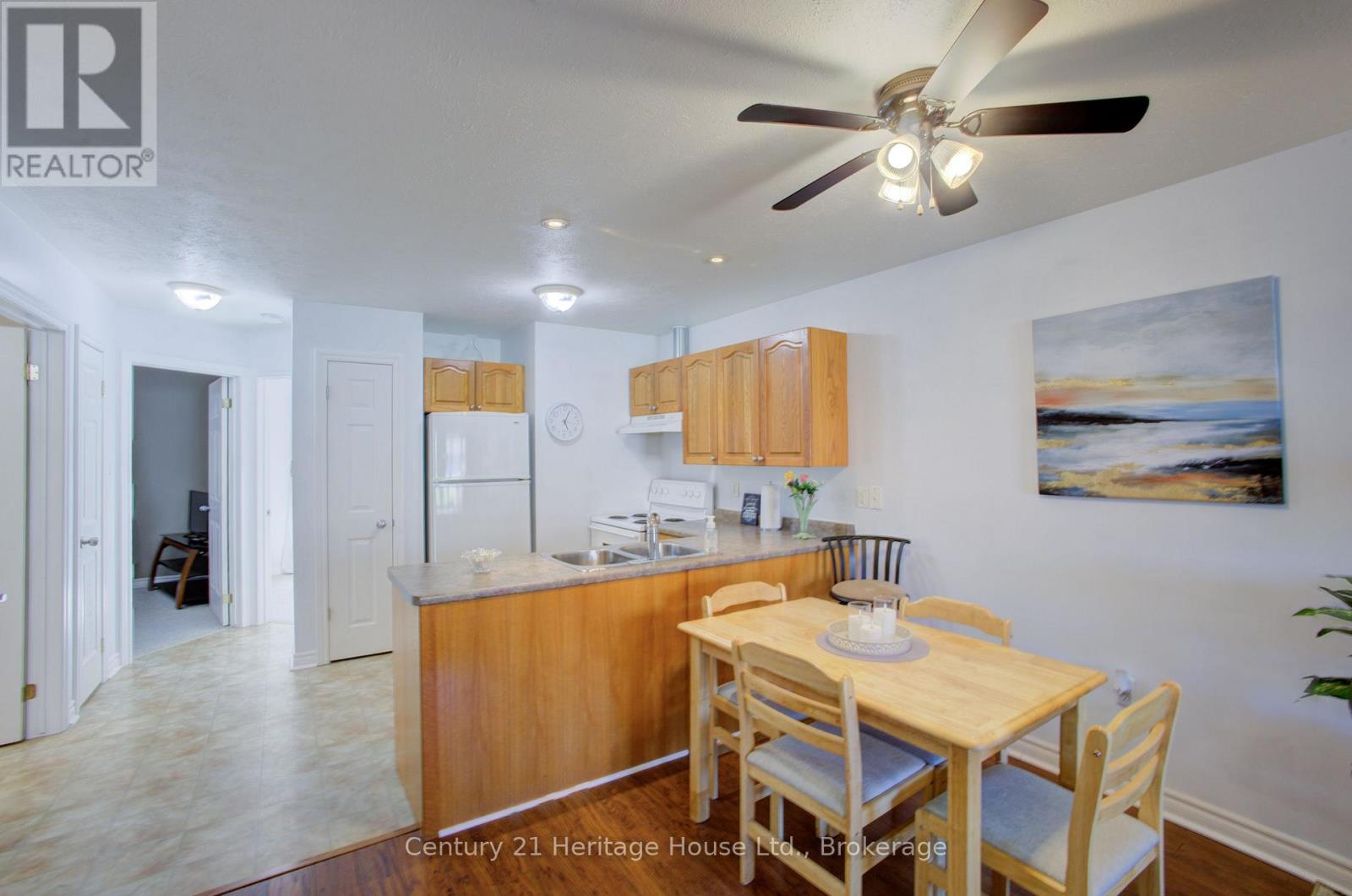 2 - 302 Park Street W, West Grey, Ontario  N0G 1R0 - Photo 10 - X13248004