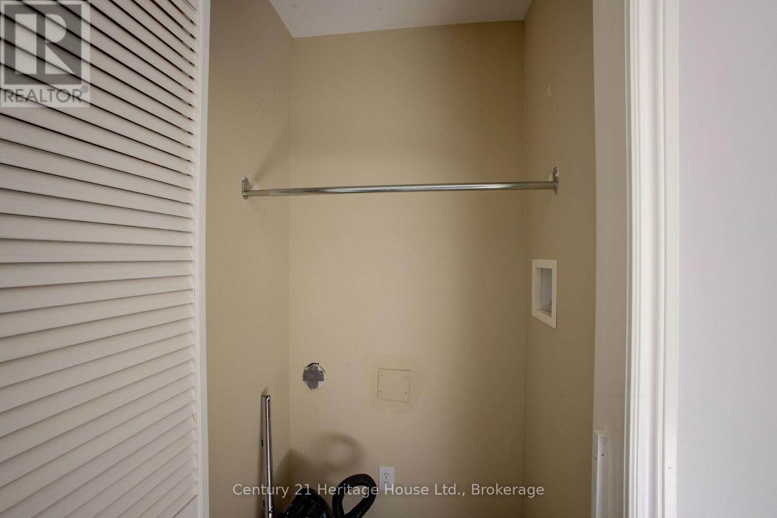2 - 302 Park Street W, West Grey, Ontario  N0G 1R0 - Photo 18 - X13248004