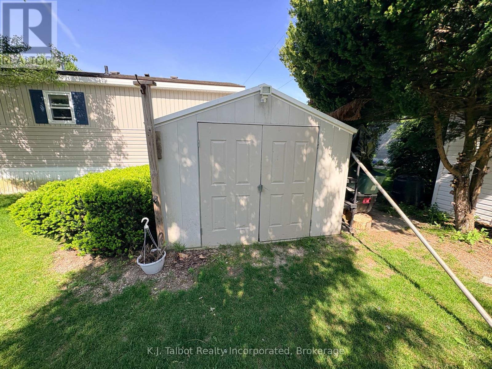 #28 Rowan Rd. - 77307 Bluewater Highway, Bluewater, Ontario  N0M 1G0 - Photo 22 - X13248194