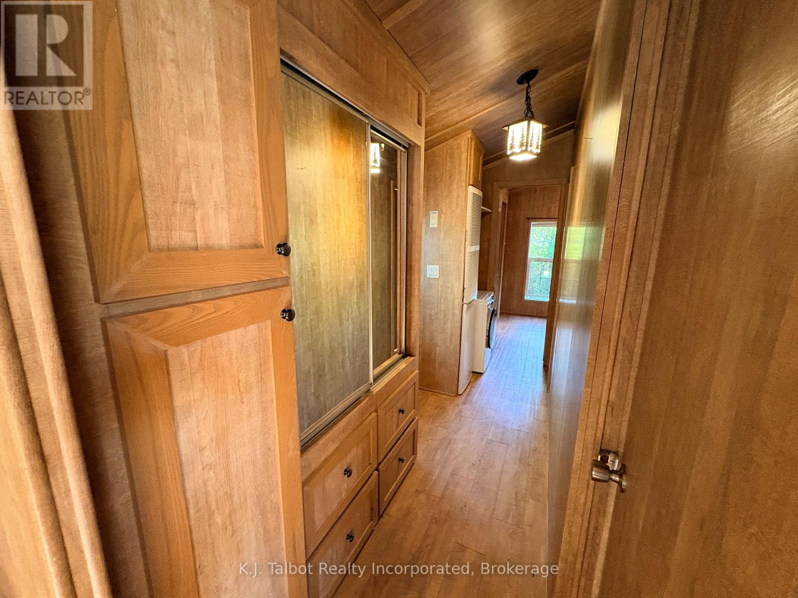 #28 Rowan Rd. - 77307 Bluewater Highway, Bluewater, Ontario  N0M 1G0 - Photo 9 - X13248194