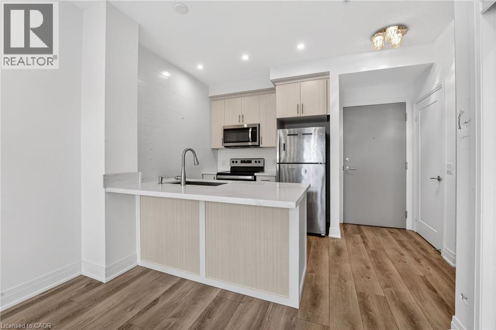16 Concord Place Unit# 548, Grimsby, Ontario  L3M 0J1 - Photo 3 - 40837097